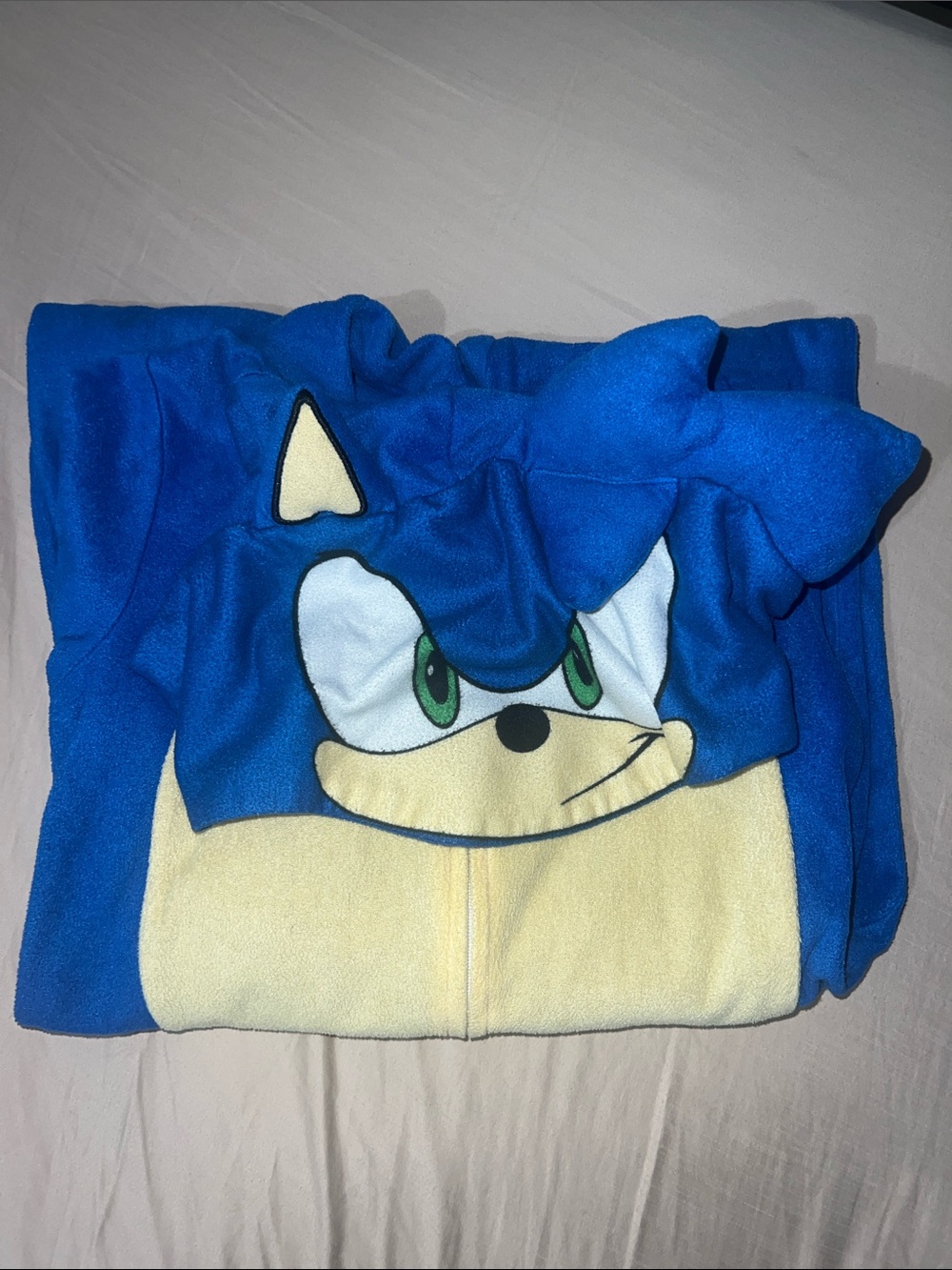 *****Take home 3 Sonic The Hedgehog pj suit